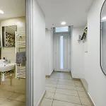Westend Prime Location -huge 3 Bedroom With Ac *