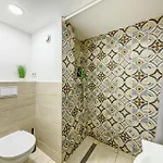 Apartament Westend Prime Location -huge 3 Bedroom With Ac *
