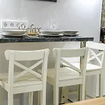 Apartament Westend Prime Location -huge 3 Bedroom With Ac *