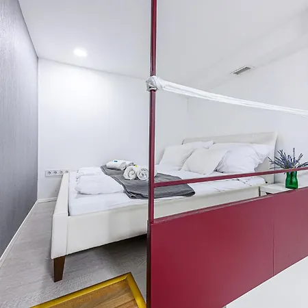 Westend Prime Location -huge 3 Bedroom With Ac Apartmán *