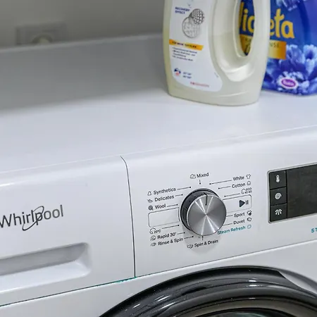 Apartmán Westend Prime Location -huge 3 Bedroom With Ac *