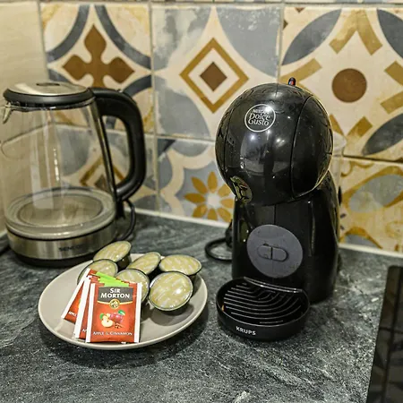 Apartmán Westend Prime Location -huge 3 Bedroom With Ac *
