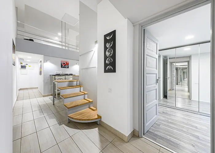 Westend Prime Location -central 3 Bedroom * Boedapest
