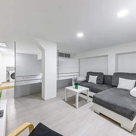 Appartement Westend Prime Location -central 3 Bedroom *